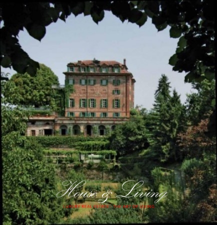 Stabile intero - Palazzo CASTAGNETO PO vendita  Castagneto Po  House  and  Living