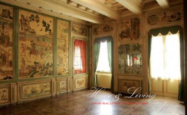 Stabile intero - Palazzo CASTAGNETO PO vendita  Castagneto Po  House  and  Living